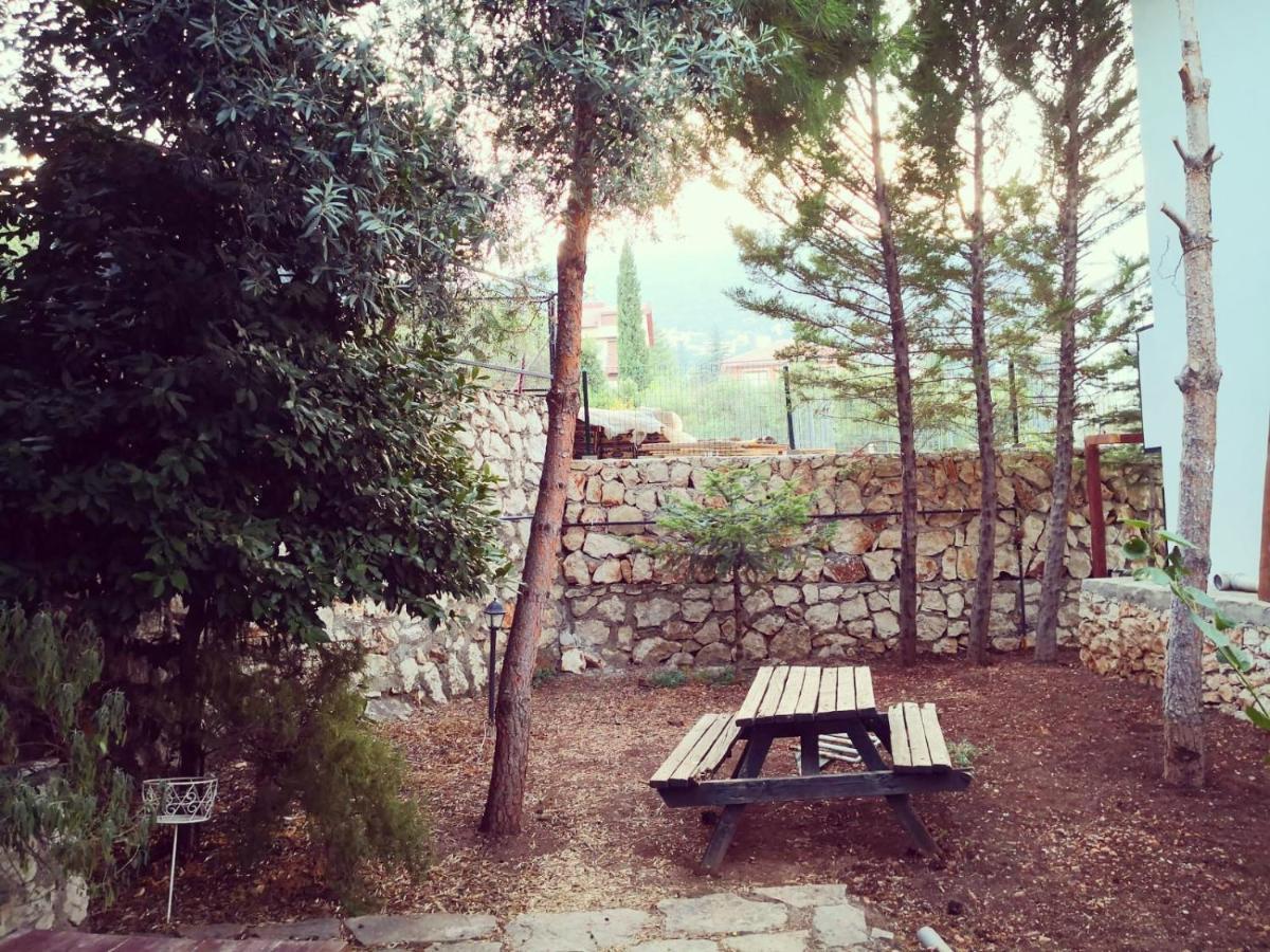 Seron Mountain House *